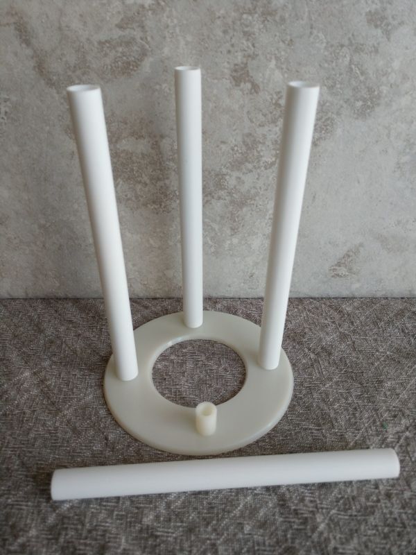 Plastic Dowel 5.5" 12ct