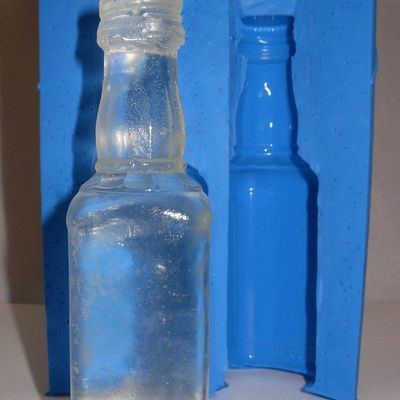Simi Mini Whiskey Bottle