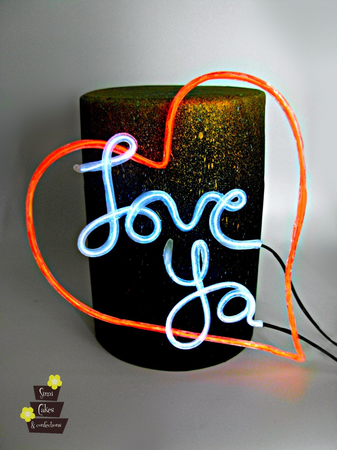 When SWEET ART meets Science! Isomalt Neon Sign-Class with Sidney Galpern from SimiCakes. NEW DATE TBA.
