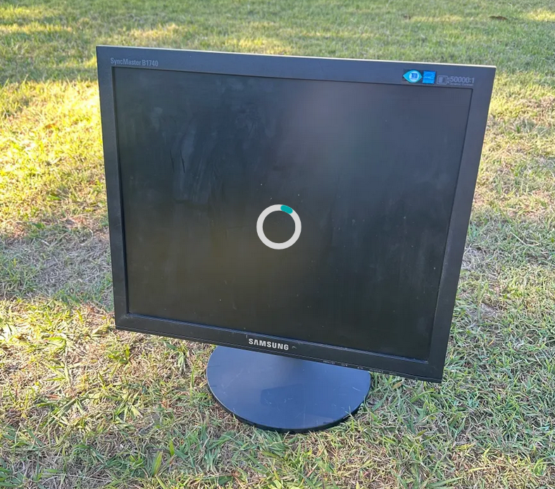 4:3 LCD Monitor