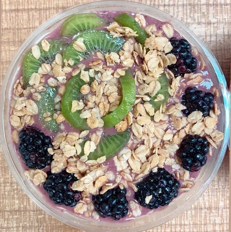 kwench juice cafe store, dragon bowl