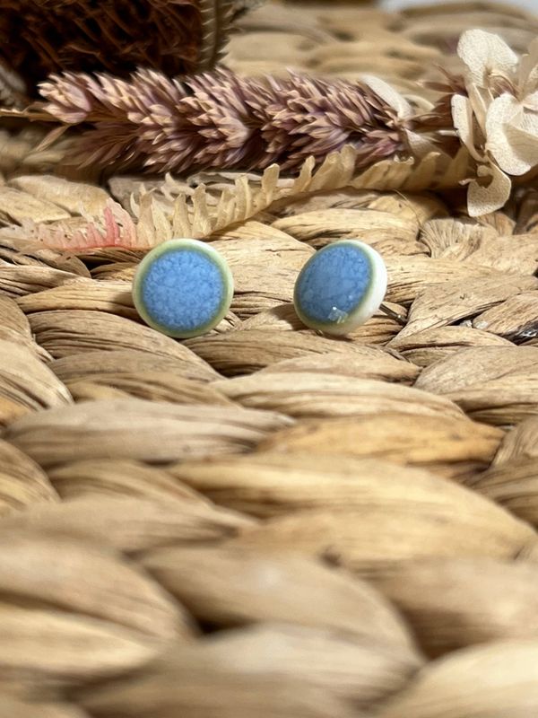 Ceramic Stud Earrings : Light blue