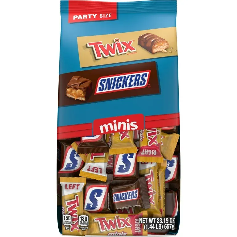 Snickers &amp; Twix Minis Milk Chocolate Bars Variety Pack, Party Size - 23.19 oz Bulk Bag