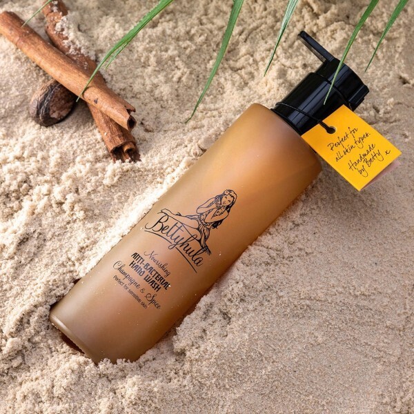 Champagne & Spice Flüssigseife antibacteriel 150ml Champagne & Spice Flüssigseife antibacteriel 150ml
