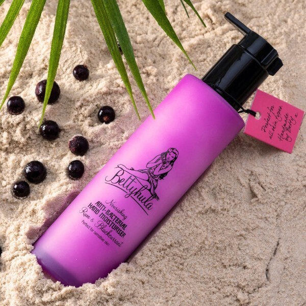 Rum & Blackcurrant Handcreme 150ml Bettyhula Rum & Blackcurrant Handcreme 150ml Bettyhula