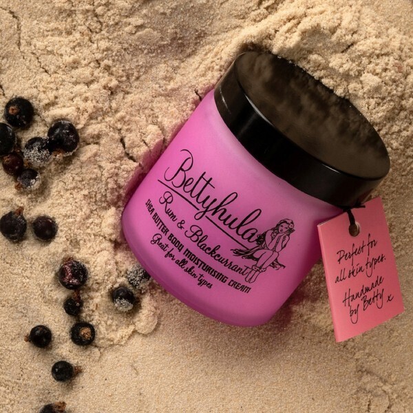 Rum & Blackcurrant Körperfeuchtigkeitscreme 120ml Rum & Blackcurrant Körperfeuchtigkeitscreme 120ml