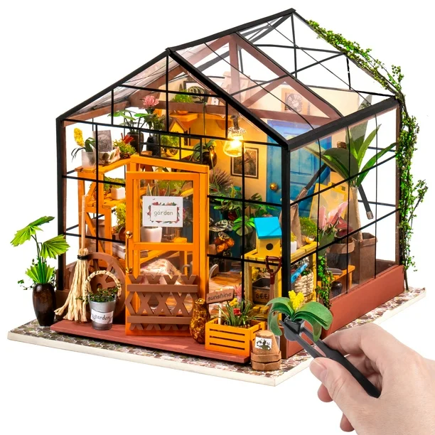 Emily&#39;s Flower Shop Miniature House DG145