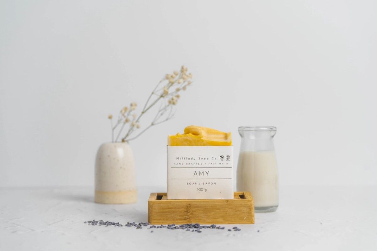 Amy - 72% Avocado Oil Marseille Soap (Eczema and Sensitive)