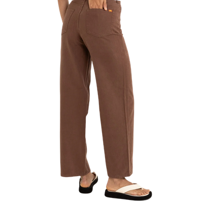 BEYOND RELAXED LEG PANT