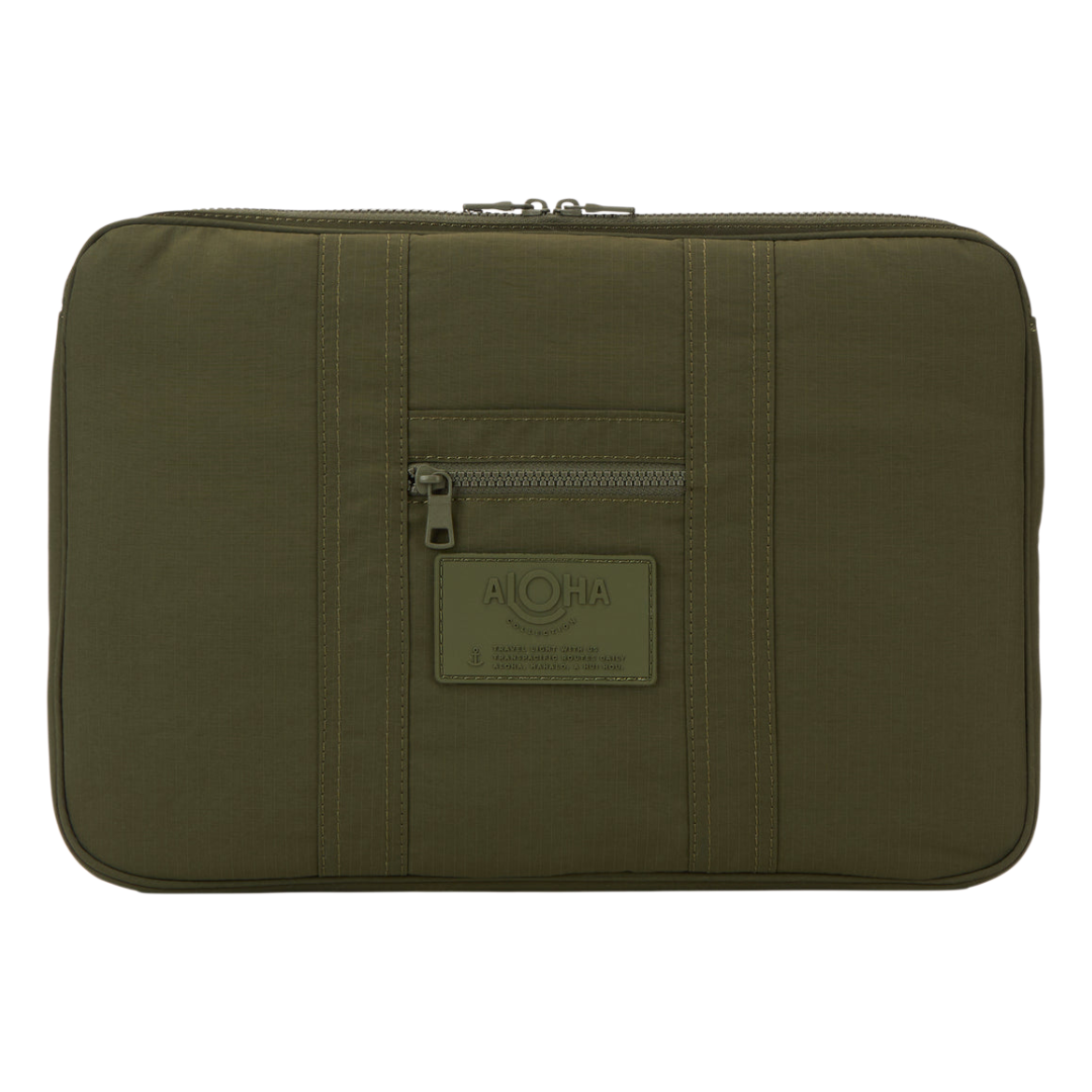 MONOCHOME LAPTOP CASE