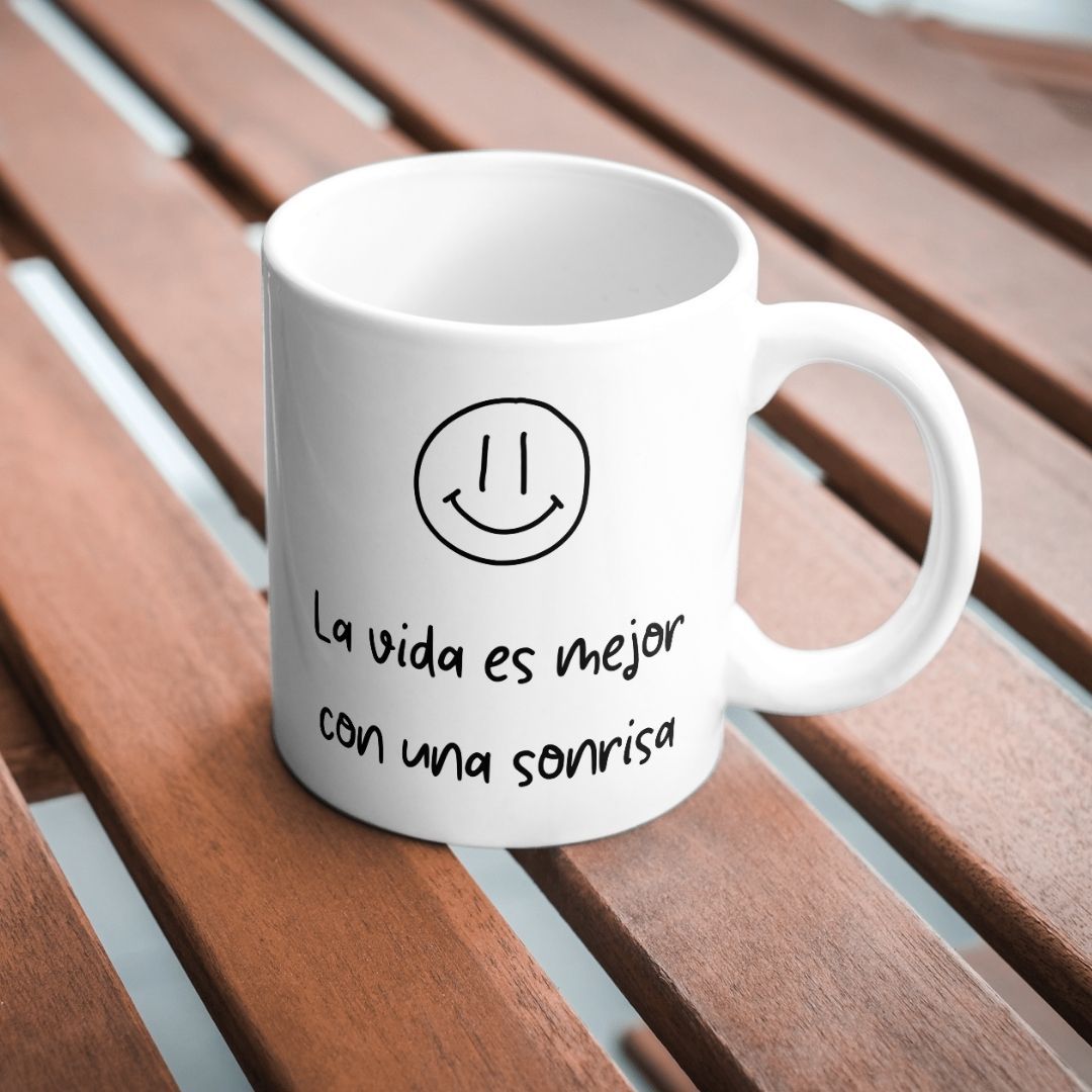 Taza Mejor sonriendo