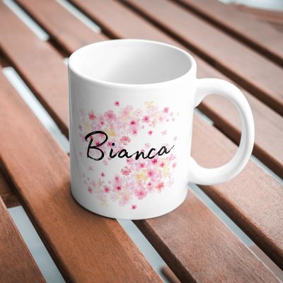 Taza con nombre personalizable y fondo floral