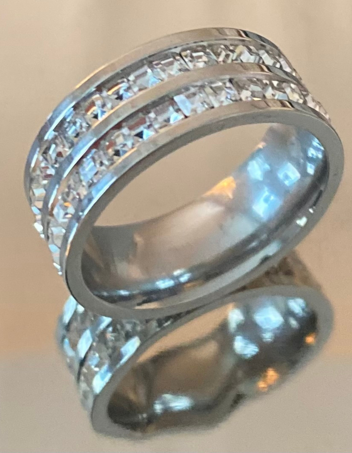 Anillo delicado brillos doble