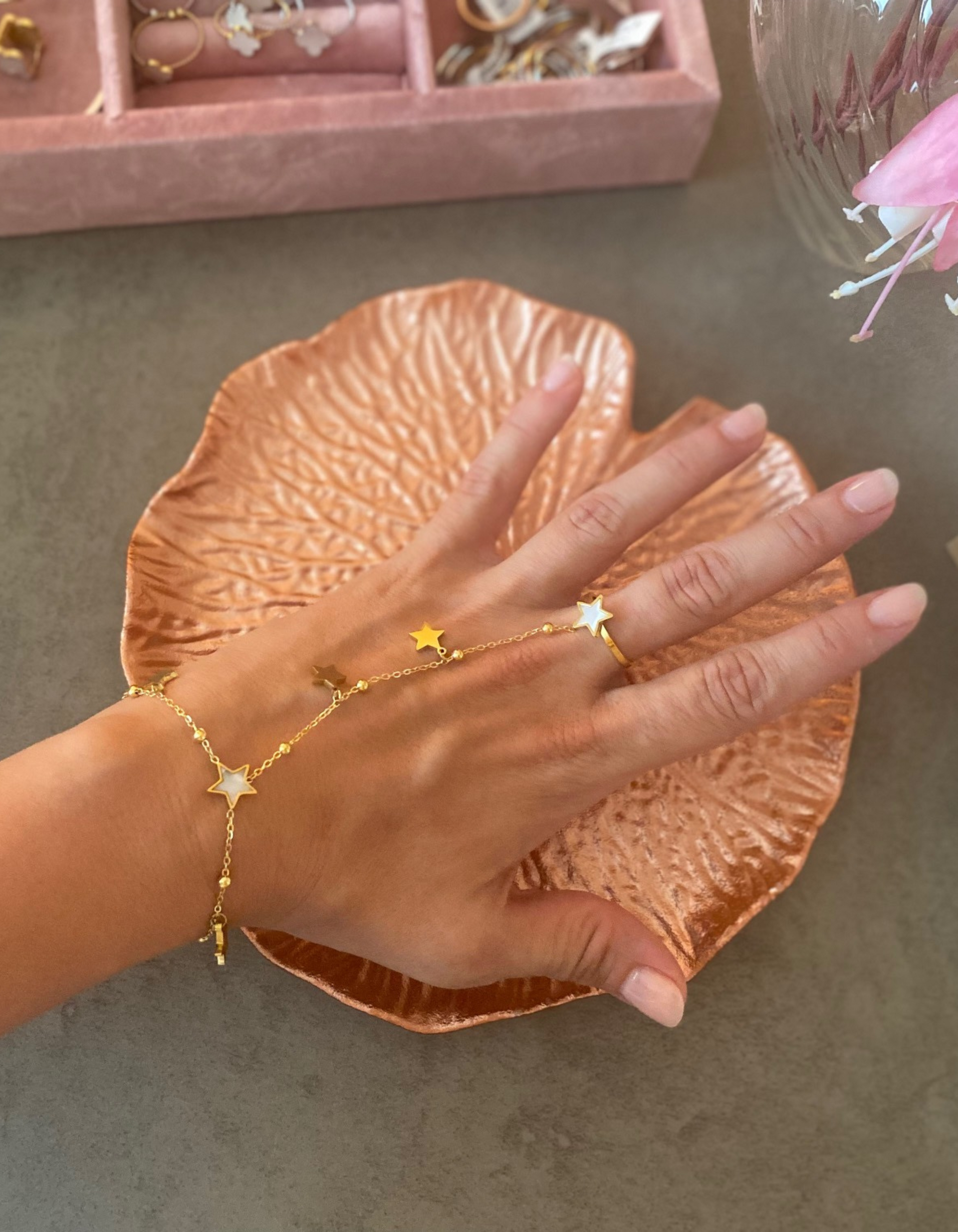 Pulsera estrellas oro