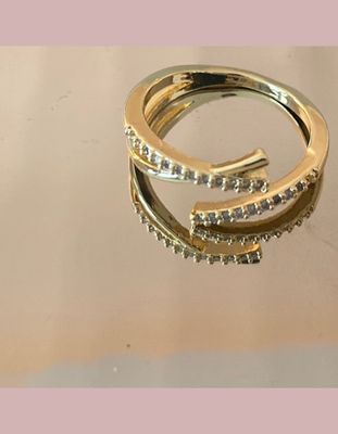 Anillo desigual con piedras oro - regalo delicado para pareja