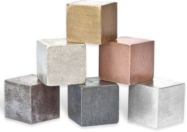 Wir gestalten Ihnen Ihr individuelles Produkt aus Metall... bitte rufen Sie direkt im Büro an: 0351 27293517 Würfelform aus farblich verschiedenen Metallen, Aluminium, Kupfer, Messing, Stahl
