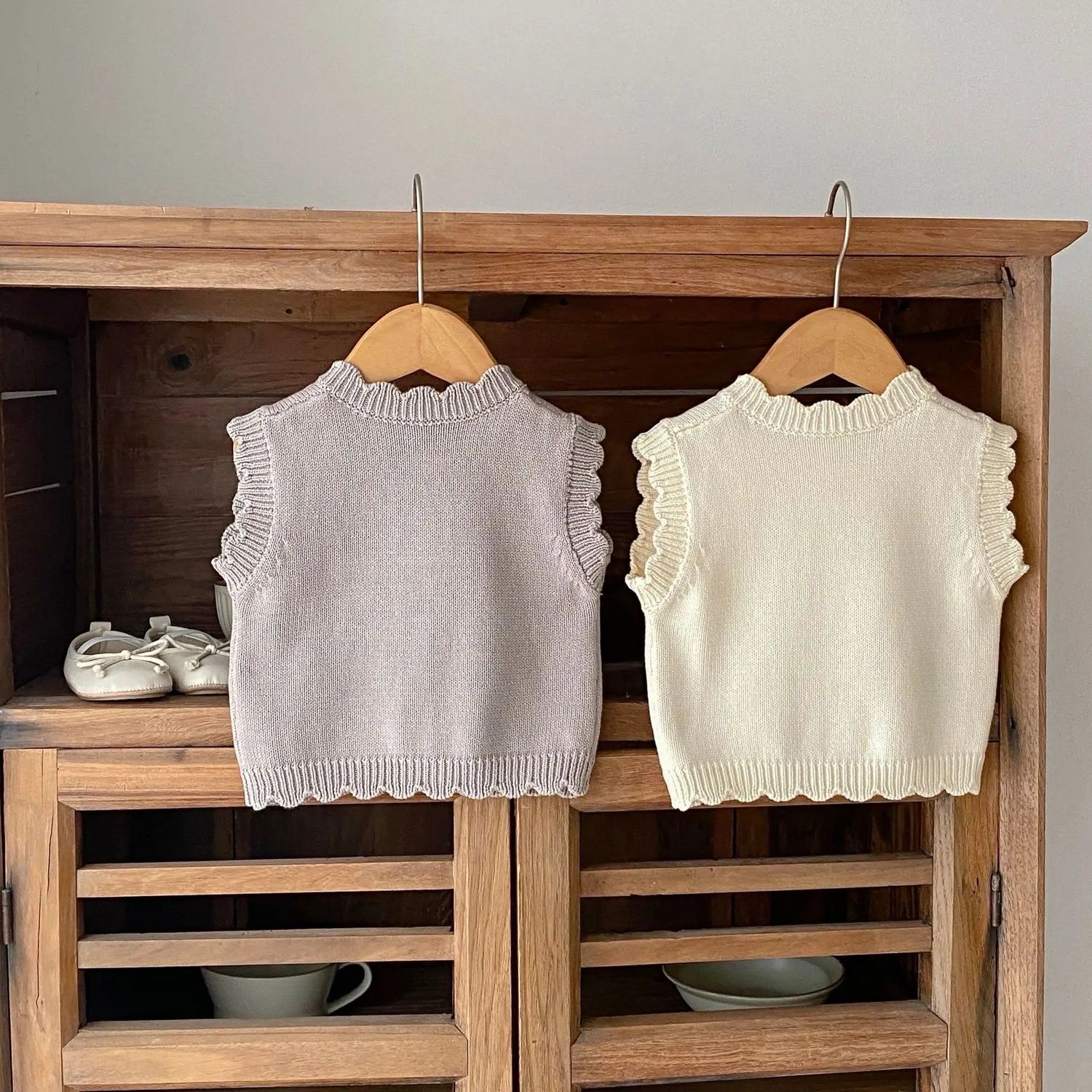 Knitted Short Sleeve Vest