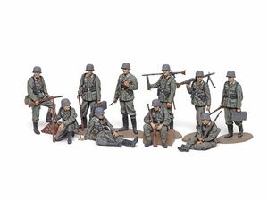 1/48 WWII Wehrmacht Infantry Set, Plastic Model Kit