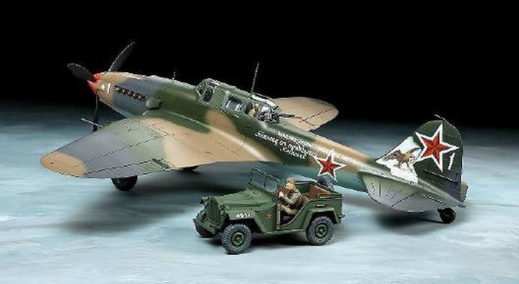 1/48 Ilyushin IL-2 Shturmovik &amp; GAZ-67B Set