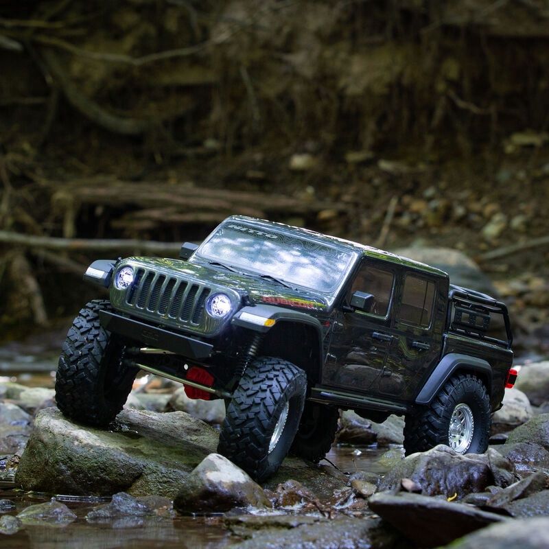 1/10 SCX10 III Jeep JT Gladiator 4X4 Rock Crawler with Portals RTR, Gray