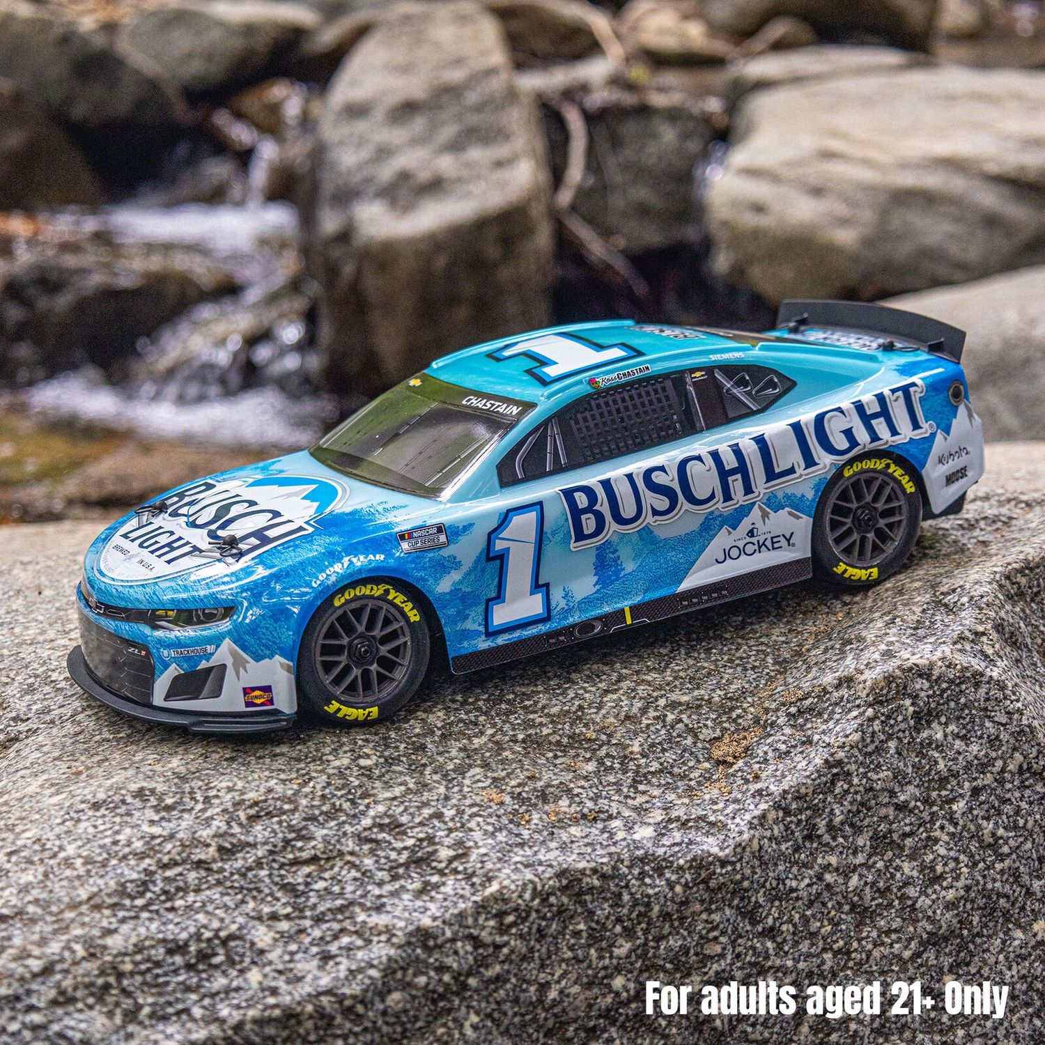 1/12 NASCAR RC Race Car Ross Chastain No. 1 2025 Busch Light Chevrolet ZL1 2S AWD RTR Brushed On-Road (Battery &amp; Charger Included), Blue