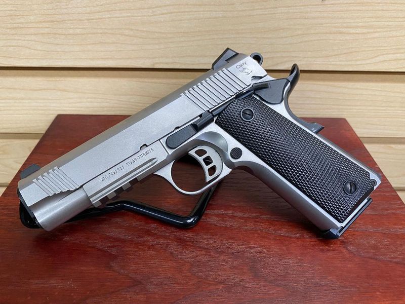 Tisas 1911 Carry .45 acp