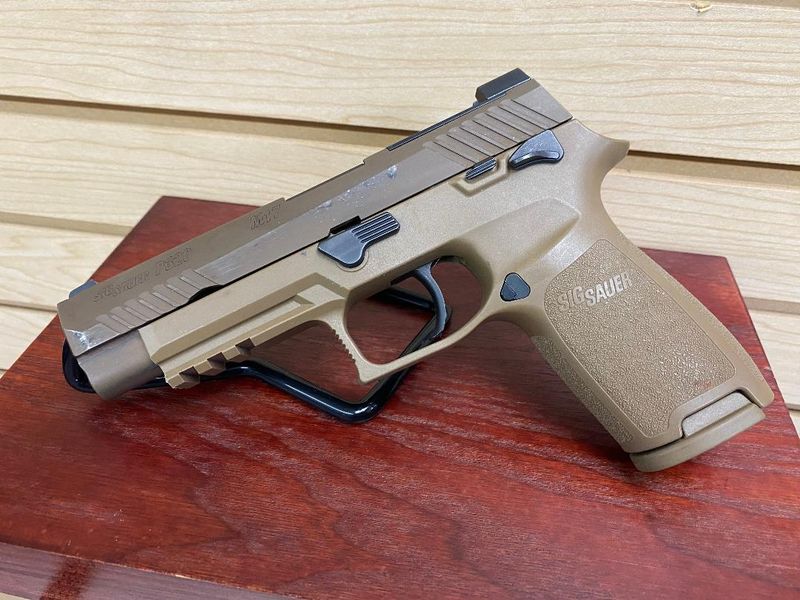 Sig Sauer M17 9mm