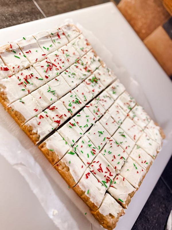 Funfetti White Chocolate Chip Cookie Cake