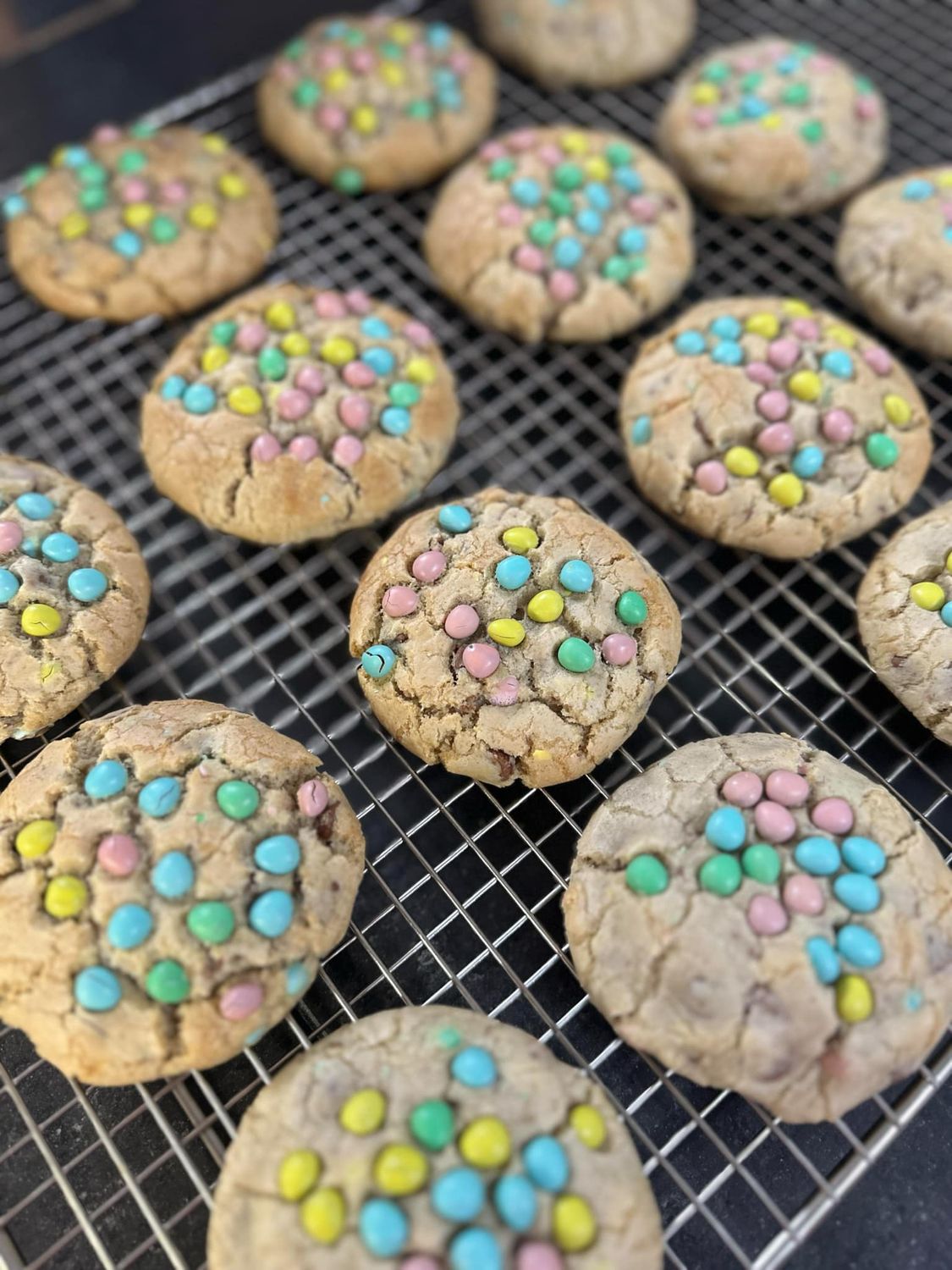 Mini Egg Milk Chocolate Chip Cookie