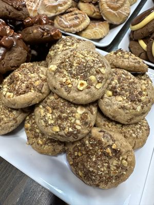 Stuffed Ferrero Rocher Cookie Recipe