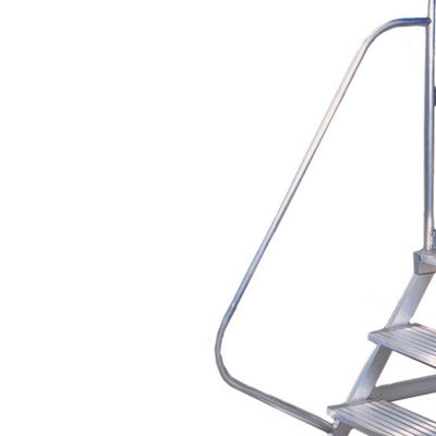 Handlauf am Aufstieg für 4-6-stufige Leitern  bei Aluminium-Podestleitern beidseitig begehbar