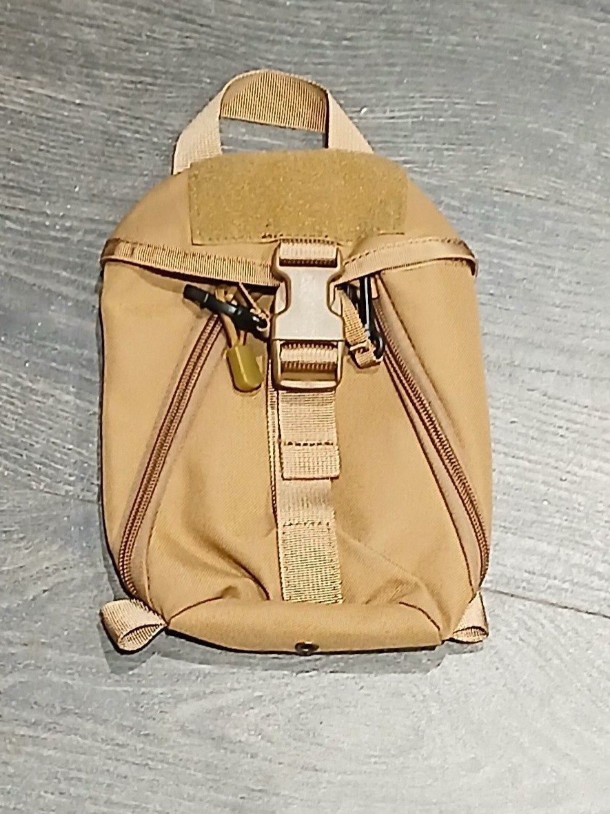 BONEYARD - Multi Use Pouch Tan