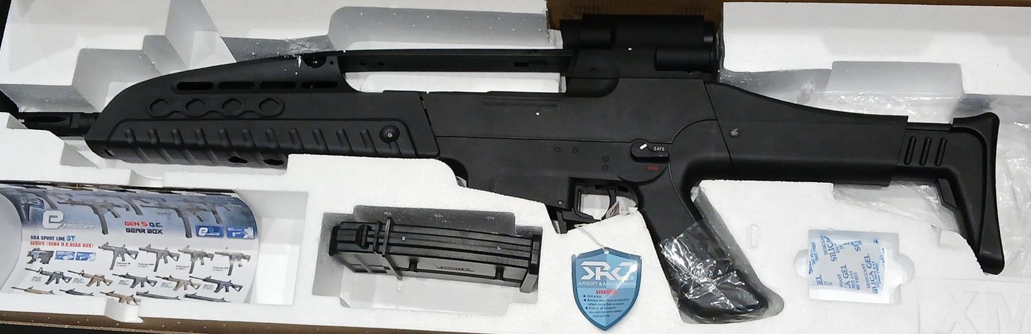BONEYARD - SR8 Black