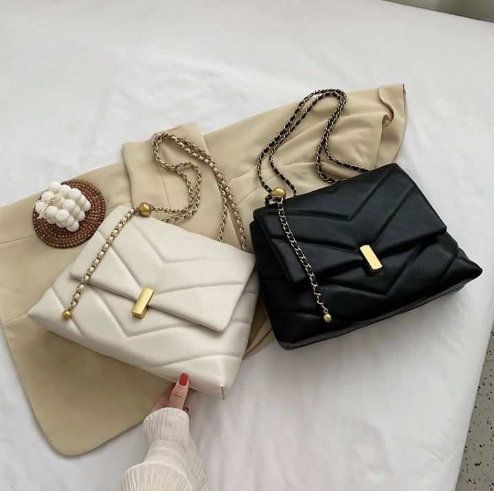 Tassel Messenger Bag