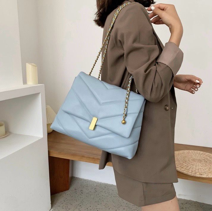 Tassel Messenger Bag