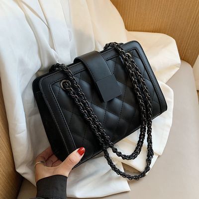 Vintage Rivet Chain Bag