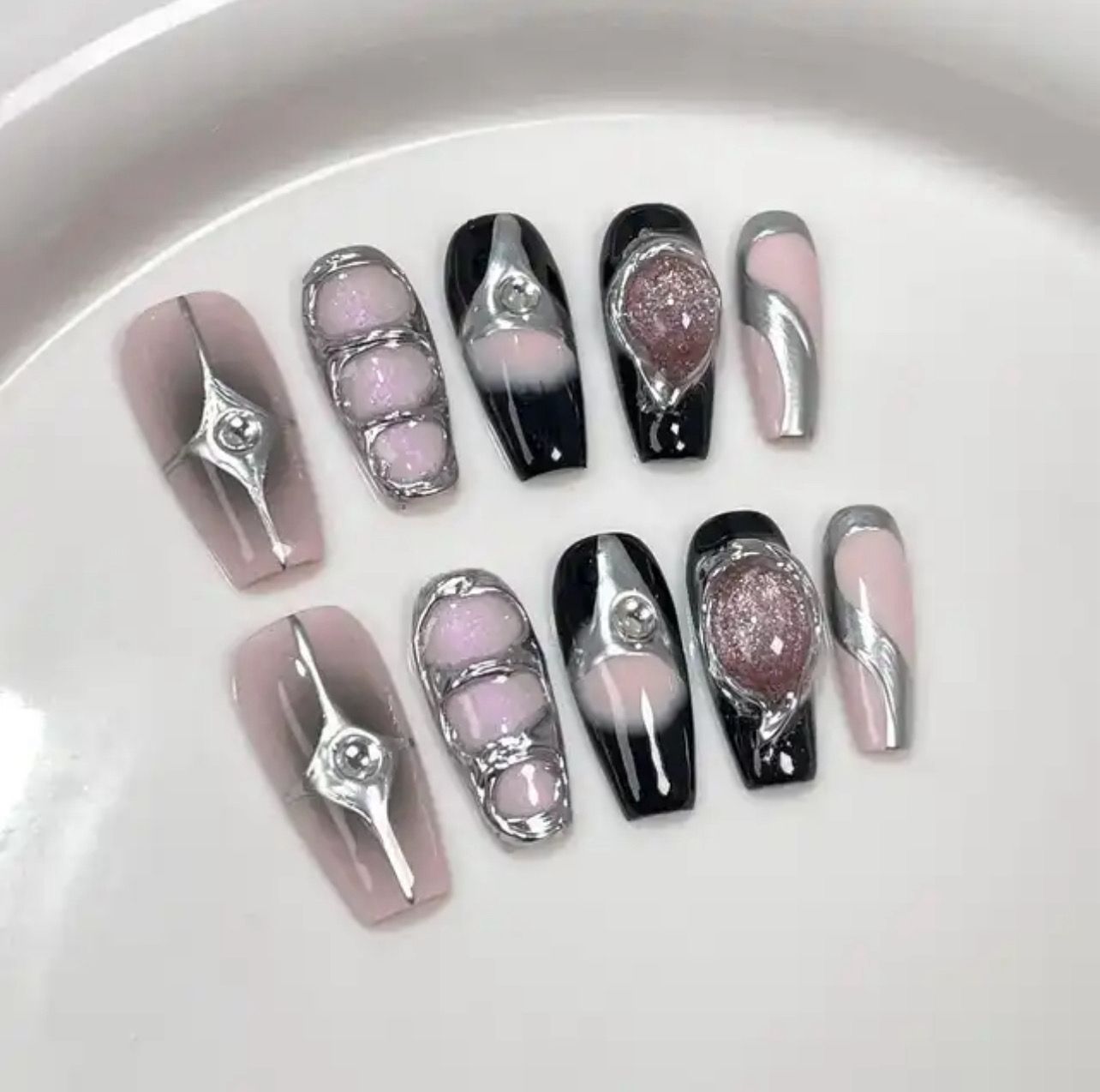 Lotus Press On Nails