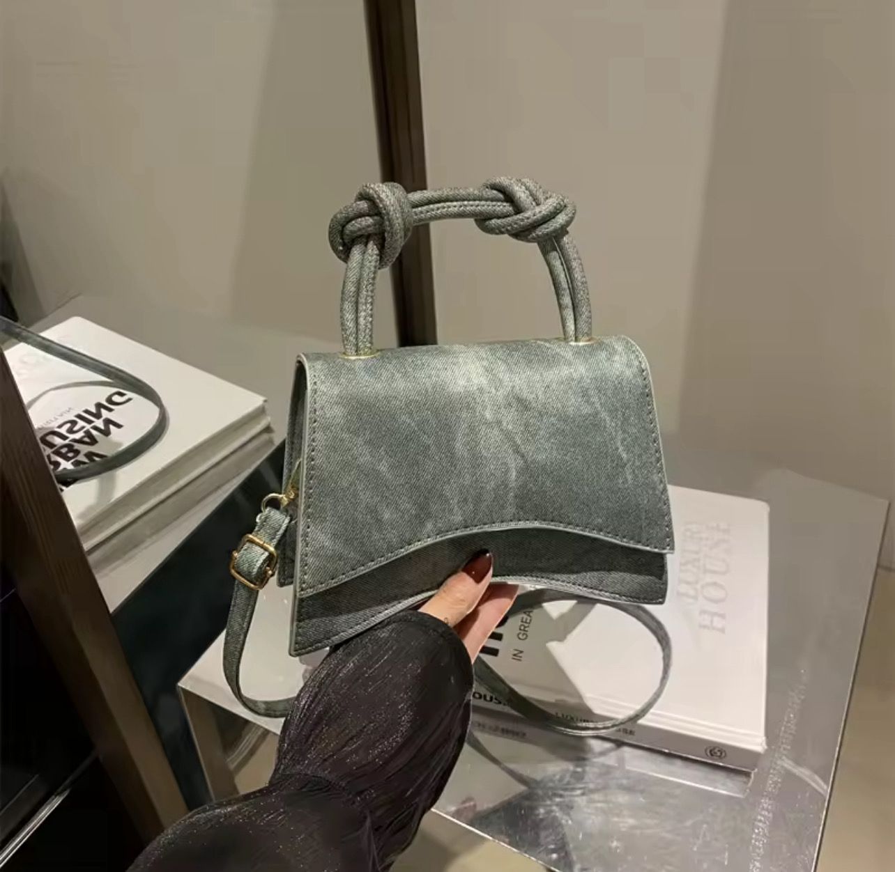 Twist &amp; Tote Bag