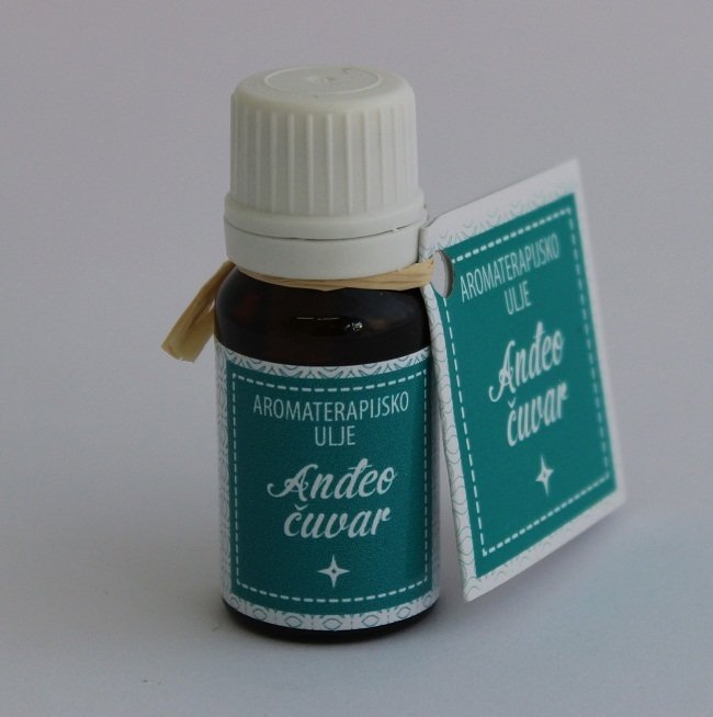 Herbateria - Aromaterapijsko ulje za inhalaciju Anđeo čuvar 10 ml Herbateria - Aromaterapijsko ulje za inhalaciju Anđeo čuvar 10 ml