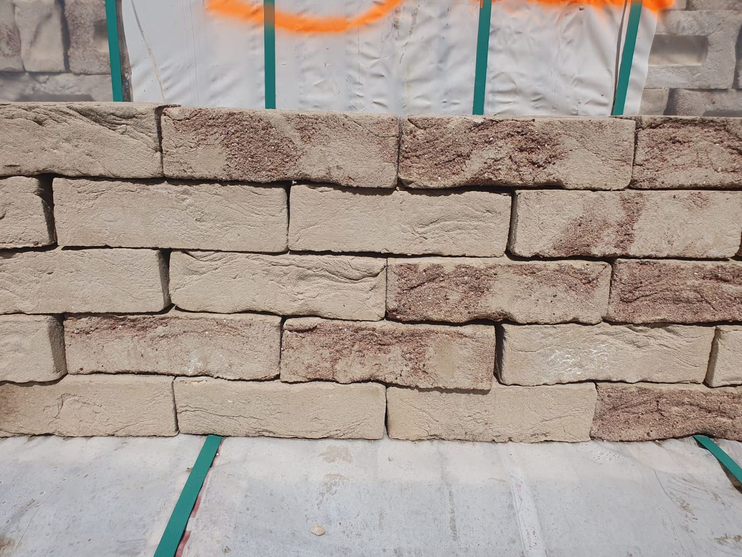 (32) Wienerberger  Forum Prata genuanceerd 215X102X65