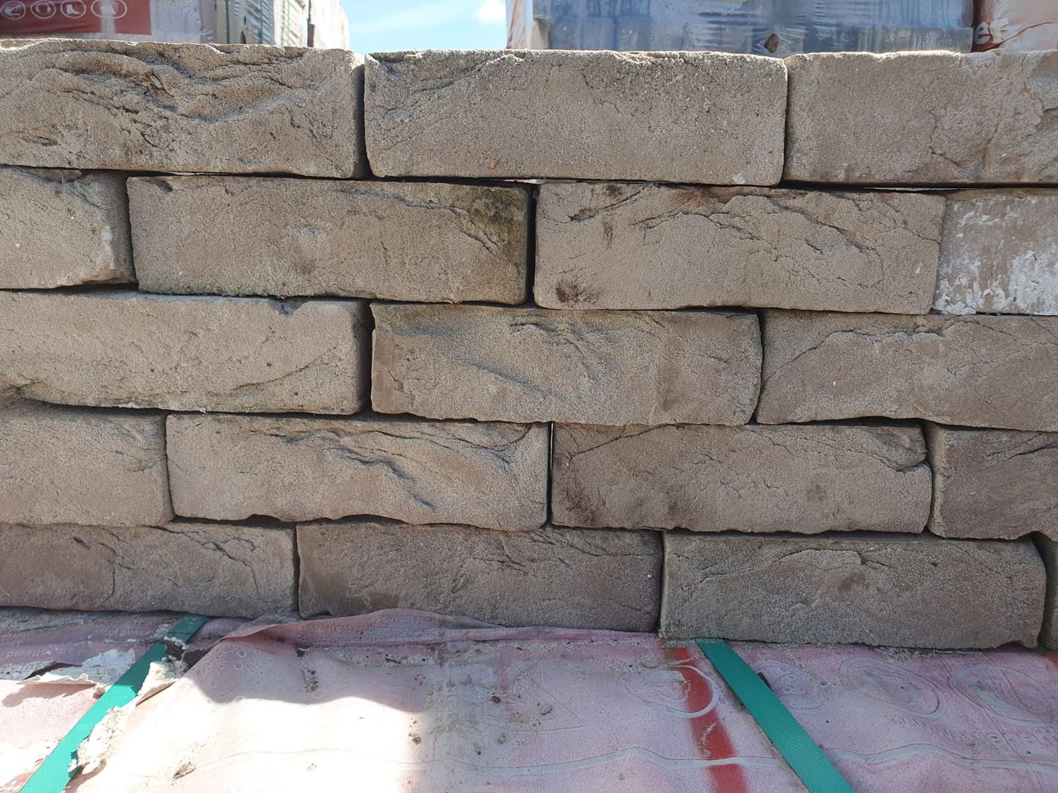 (40) Wienerberger Lot 215x102x65