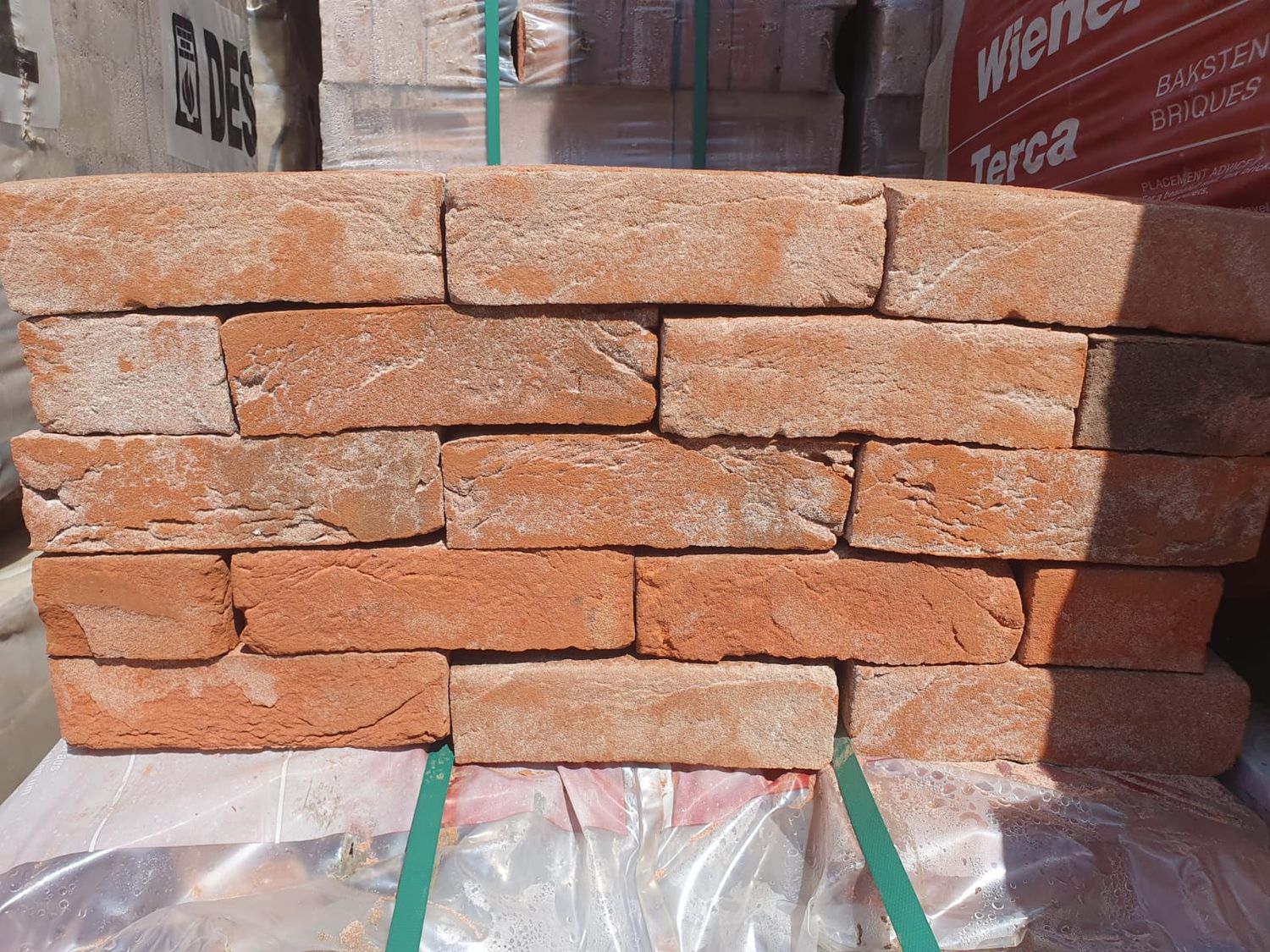 (7) Wienerberger  Cienna WFD 215X102X65