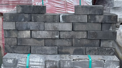 (45) Wienerberger  Hektiek Gesmoord 218X103X65