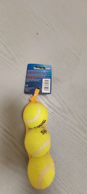 Nobby tennis ball with squeeker small