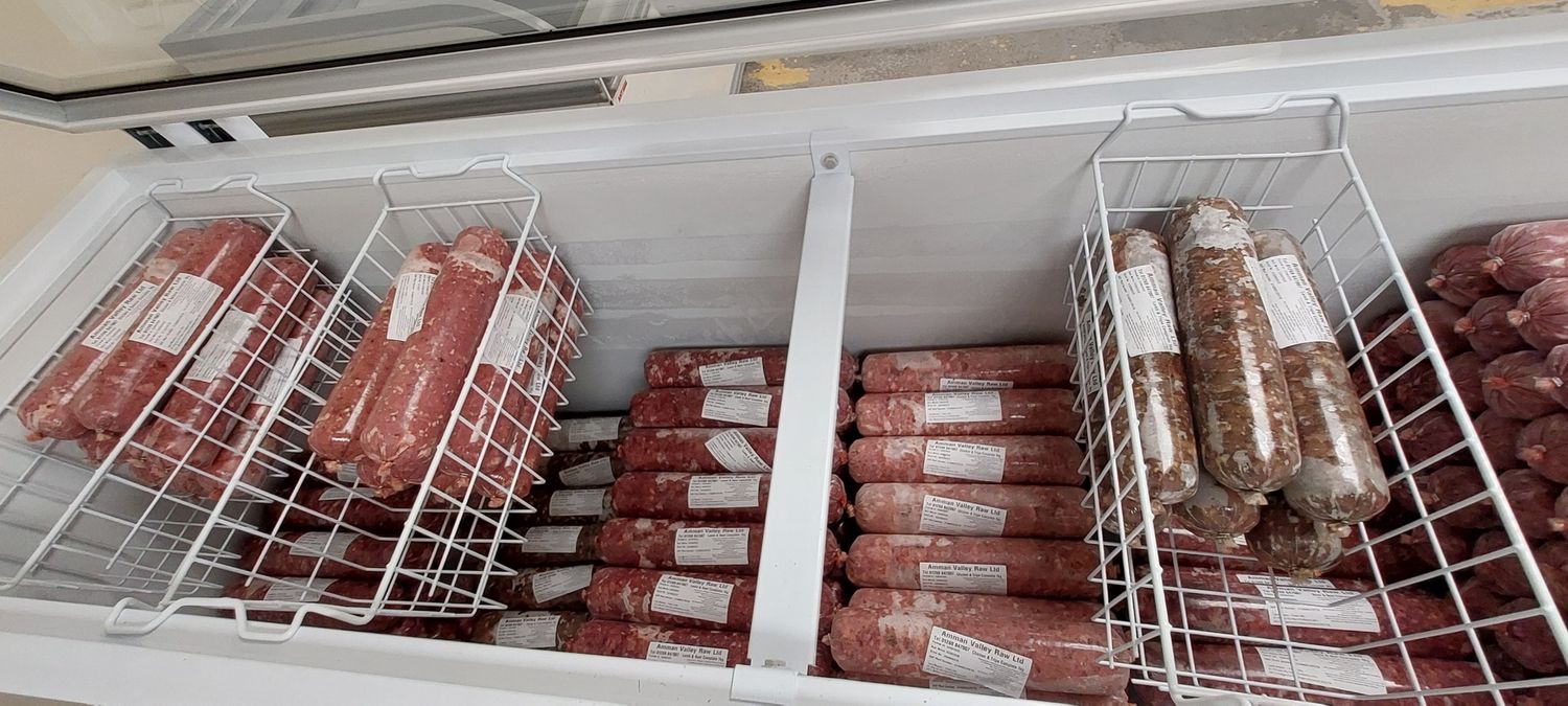 Amman Valley Raw 50 x 1kg SPECIAL. (Collection only) PLEASE ADVISE IF YOU WANT IT DELIVERED - Selection of 5 proteins