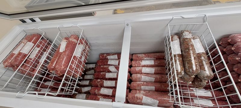 Amman Valley Raw 50 x 1kg SPECIAL. (Collection only) PLEASE ADVISE IF YOU WANT IT DELIVERED 