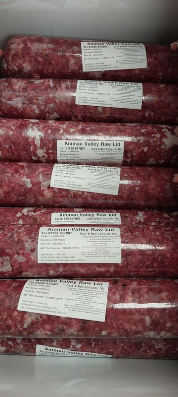 Amman Valley Raw Duck &amp; Beef Complete 80-10-10 1kg