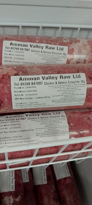 Amman Valley Raw Chicken &amp; Salmon Complete 80-10-10 1kg