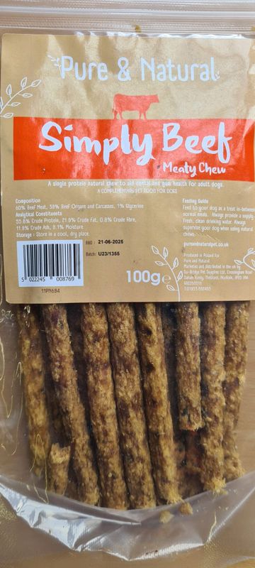 P&amp;N Meat Sticks Beef 100g
