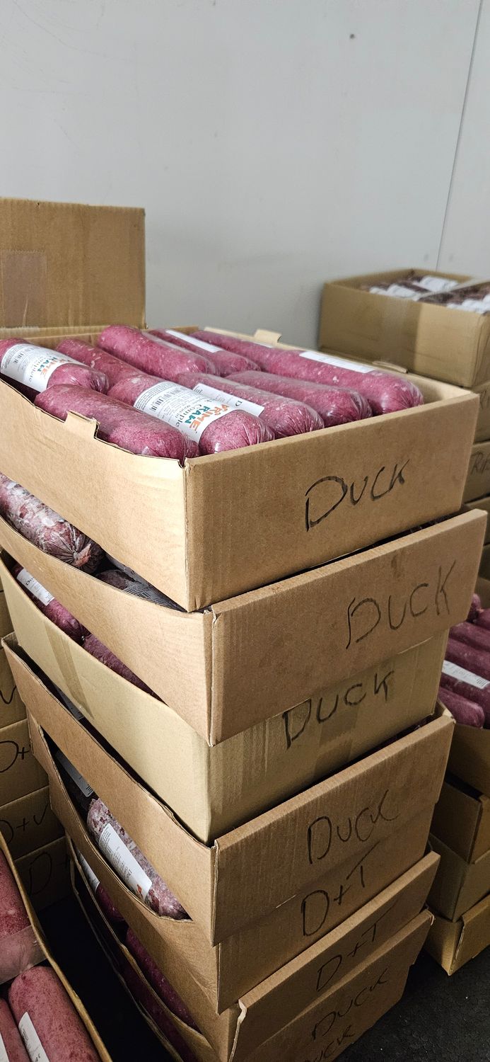 Prime Raw 80-10-10 Completes x 100 (Please contact us for delivery)